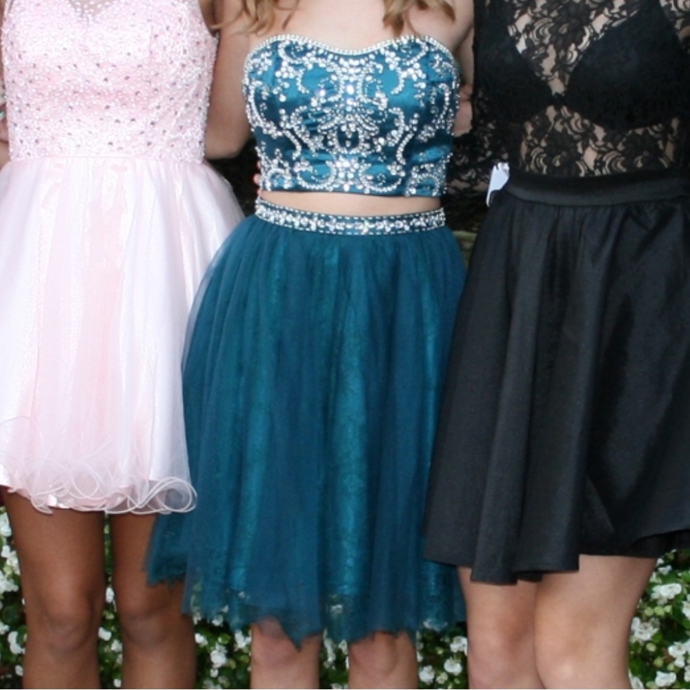 Camille La Vie | Teal Strapless Homecoming Dress